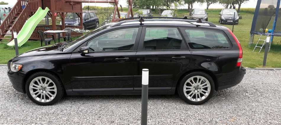 Volvo V50 cena 15900 przebieg: 179000, rok produkcji 2006 z Bełżyce małe 562